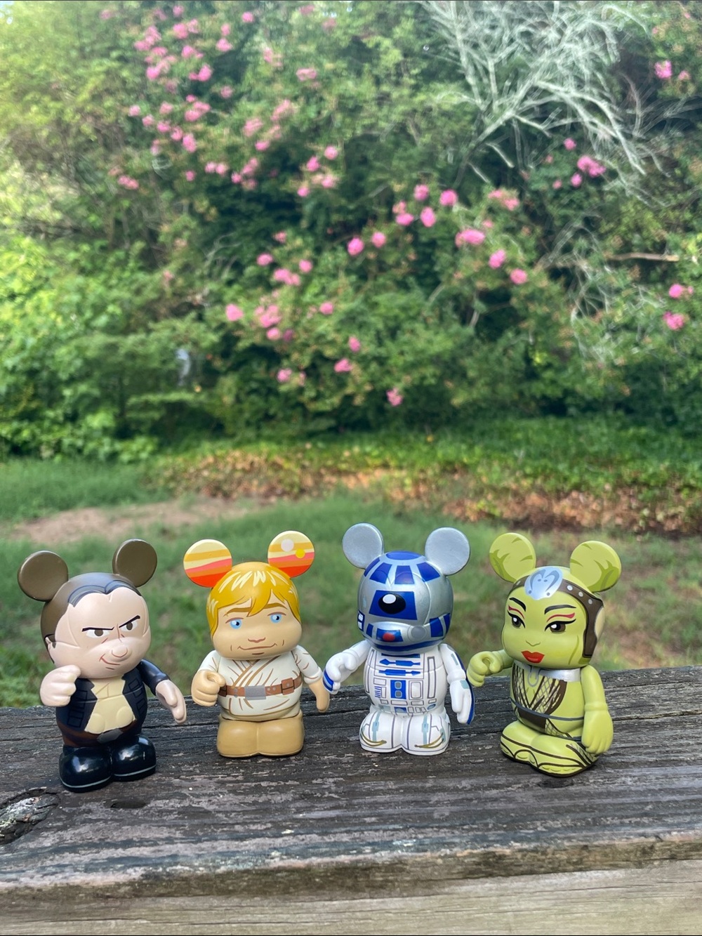Disney Star Wars Vinylmation figures 3” Han Solo, Luke Skywalker, R2, Oola